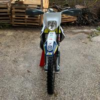 Moto enduro