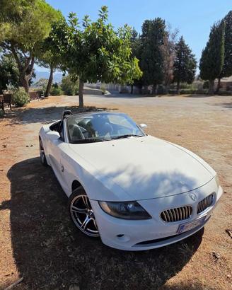 BMW Z4 E85 2.2 Roadster