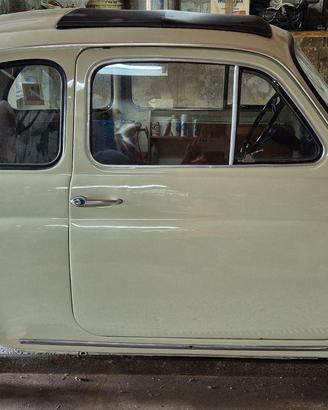 Fiat 500 L del 1967