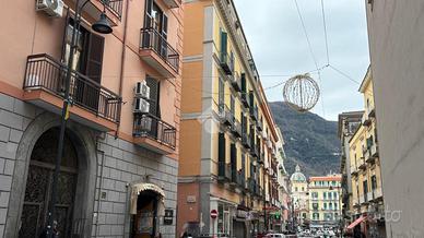 MULTILOCALE A CASTELLAMMARE DI STABIA
