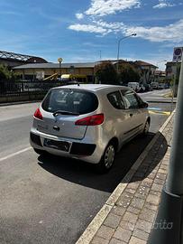 Mitsubishi Colt 1.1 benzina 3 porte 2005