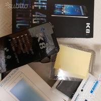 Komu K8 4G LTE dual Sim come pezzi ricambio