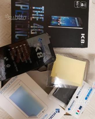 Komu K8 4G LTE dual Sim come pezzi ricambio