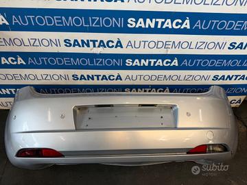paraurti posteriore con sensori fiat grande punto