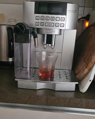 macchina da caffè De Longhi Magnifica S