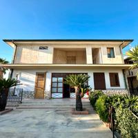 Villa a Partinico, Contrada Turrisi