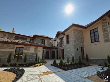 CASA SEMINDIPENDENTE A PIADENA