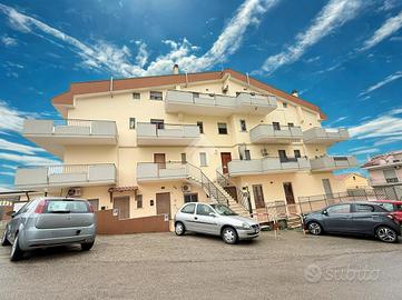 3 LOCALI A MONTENERO DI BISACCIA