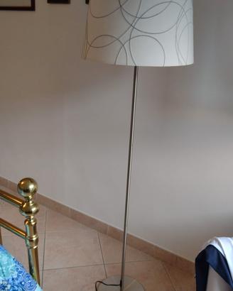 Lampada piantana ikea