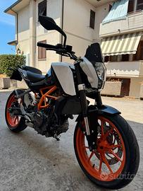 KTM Duke 390