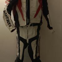 Tuta completa Dainese Ducati corse, Casco, stivali