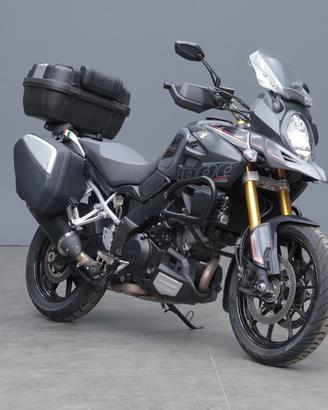 SUZUKI V-Strom 1000