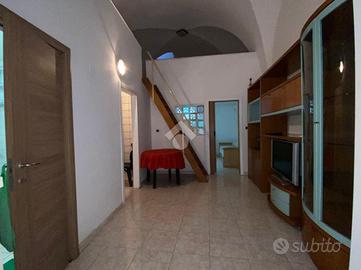 CASA DI CORTE A CERIGNOLA