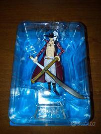 Action Figure One Piece Drakul Mihawk,  Hachette