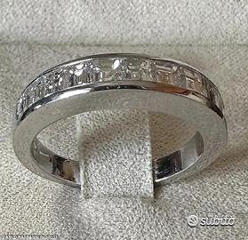 FEDINA ORO 18kt. CON DIAMANTI NATURALI CARRE 1,23