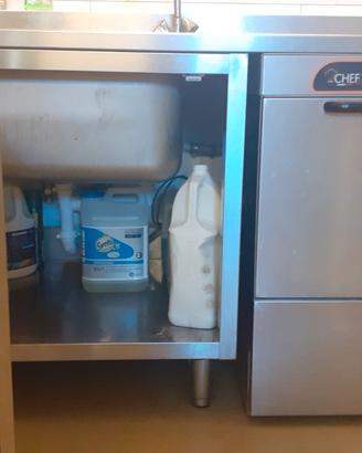 Attrezzatura per cucina professionale