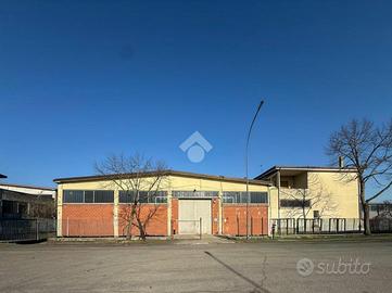 CAPANNONE A PIACENZA