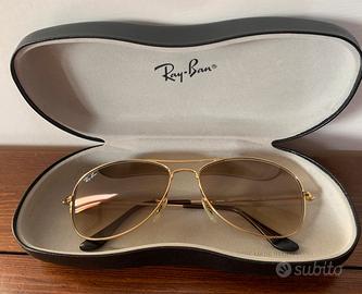 Occhiali da sole “Ray•Ban”