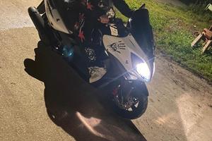 Scooter Kymco 300R 300cc