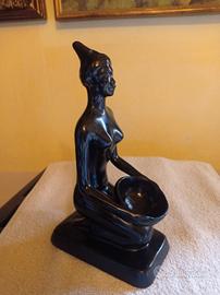 SCULTURA IN CERAMICA  SMALTATA NERA (ROGER CAPRON)