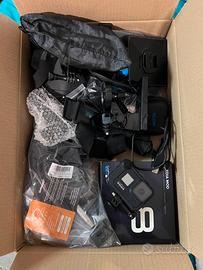 Go pro hero 8 black + accessori