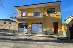 Casa indipendente di 524 m² con più di 5 locali e 