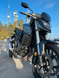 Honda CB750 Hornet 2023