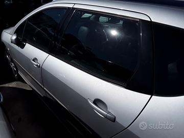 PORTIERA POSTERIORE SINISTRA PEUGEOT 407 S. Wagon