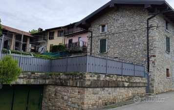 Appartamento a Almenno San Bartolomeo (BG)