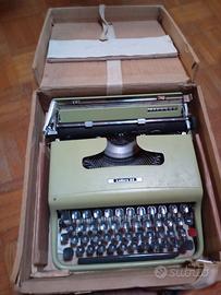 Olivetti macchina da scrivere Lettera 22