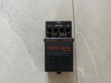 Pedale Boss Metal zone MT-2