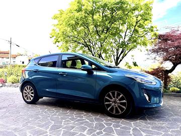 Ford fiesta 1000 ecoboost Blu Wave
