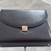 Borsa uomo nuova in pelle della ditta HAST