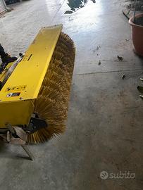Spazzola per trattori john deere