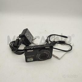 MACCHINA FOTOGRAFICA NIKON COOLPIX S6300
