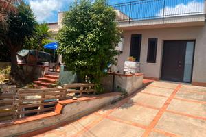 VILLA RISTRUTTURATA - Altavilla Milicia