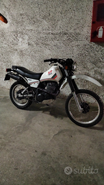 Yamaha XT 550