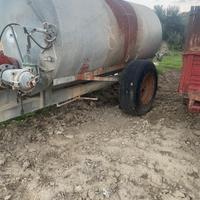 cisterna/ carrobotte