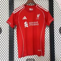 prima maglia Liverpool 2025/2026