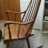 Sedia a dondolo antica