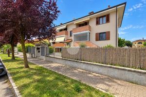 4 LOCALI A SANTO STEFANO TICINO