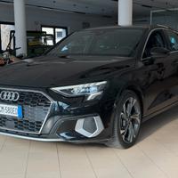 AUDI A3 S-Tronic S-Line 1.0cc 110Cv Automatica