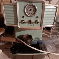 macchina per il caffè Cecotec rotta