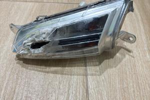 Faro sinistro liberty 50