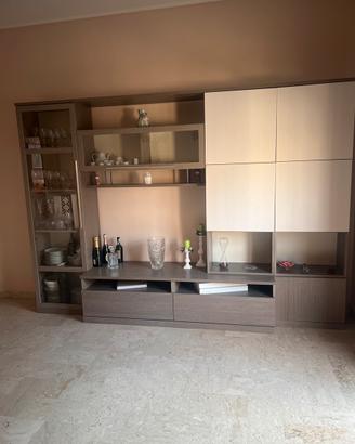 parete  attrezzata in puro legno