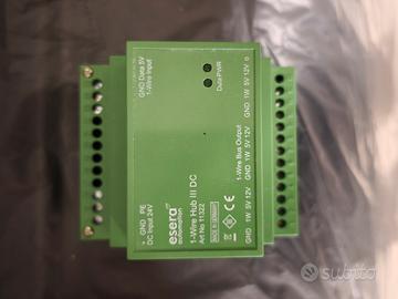 Alimentatore e distributore linea dati 1-wire