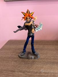 Yu-Gi-Oh! Action Figure Yami Yugi con Duel Disk