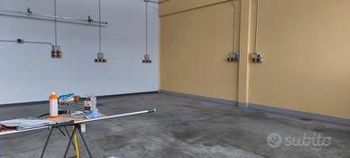 Capannone e uffici a Limena