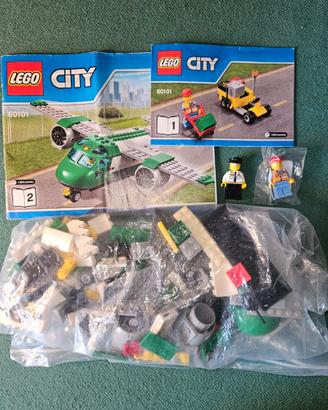 LEGO 60101 Airport Cargo Plane city