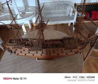 nave in legno